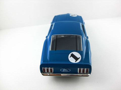 Mustang Boss 302 Camaro Z28 Shelby Racing Corporation #1 (Scale 1:24)